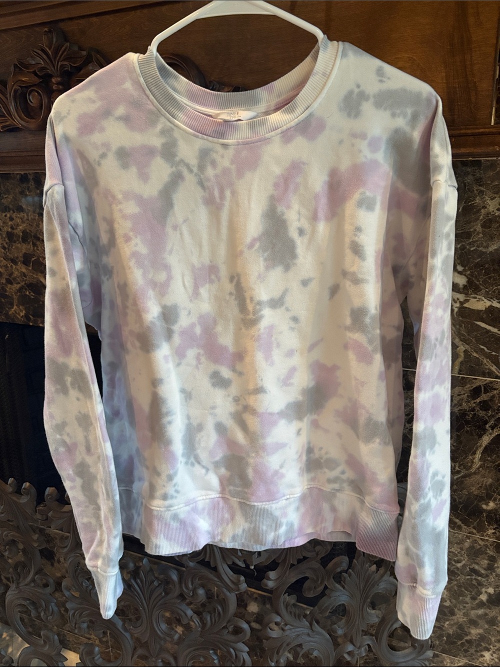 Time and Tru Pastel Tie-Dye Pullover - Lavender & Light Gray